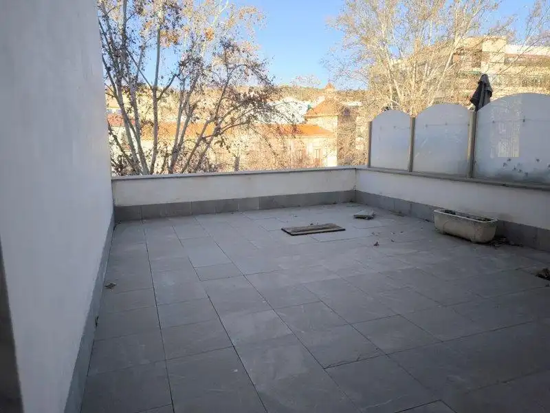 Pis de lloguer a Calle ACERA DEL DARRO, San Matías - Realejo