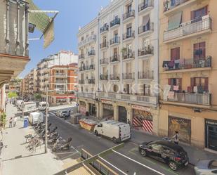 Vista exterior de Apartament en venda en  Barcelona Capital amb Balcó