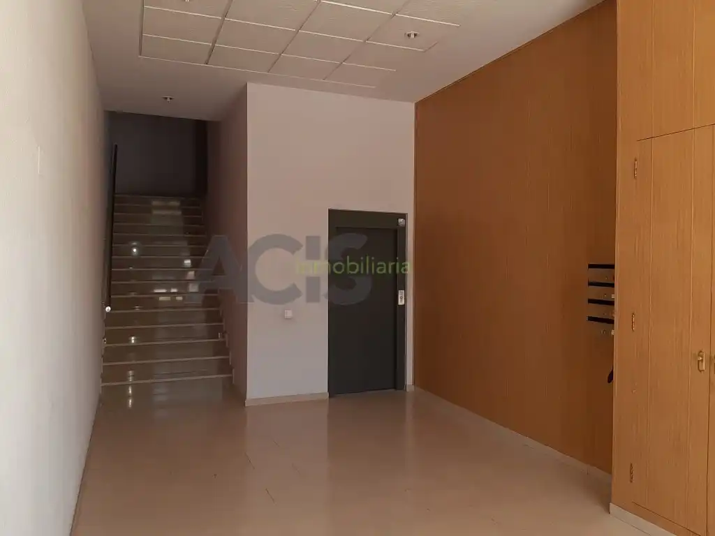 Oficina de lloguer en Picassent