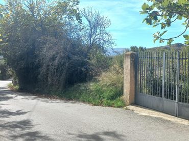 Casa rústica amb balcó en venda a Cádiar