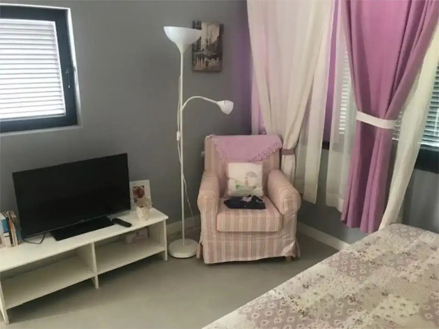 Living room of Flat for sale in Ciutadella de Menorca  with Air Conditioner, Private garden and Swimming Pool