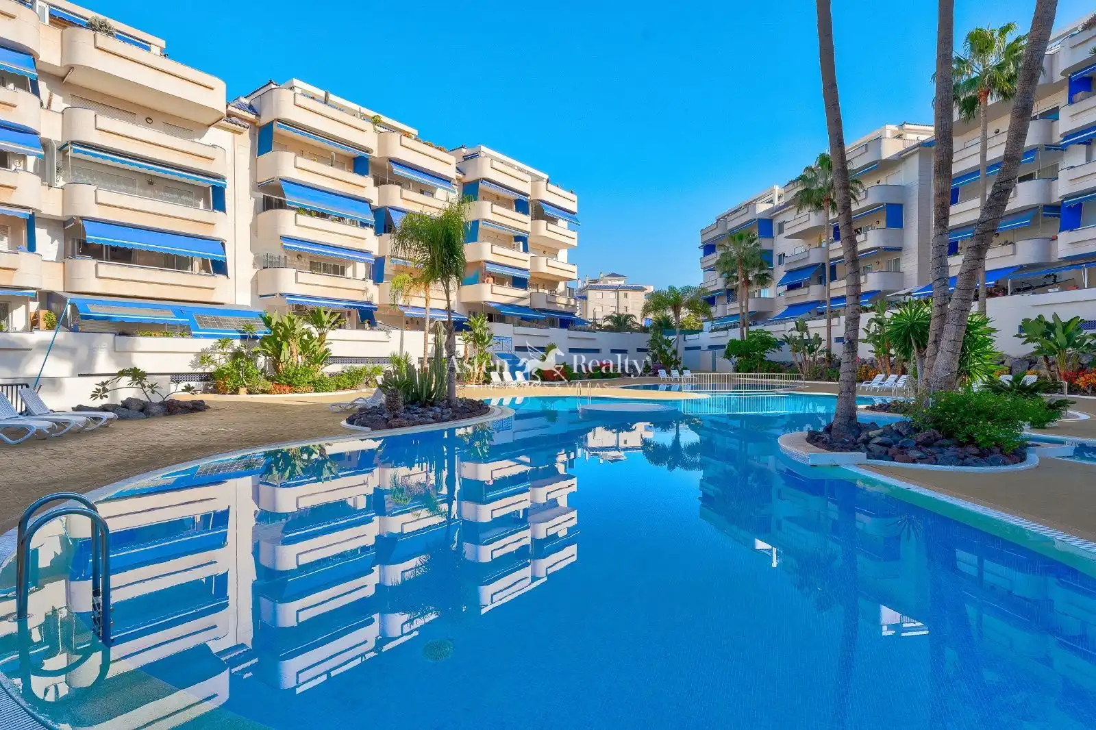 Apartament amb piscina en venda a Amsterdam