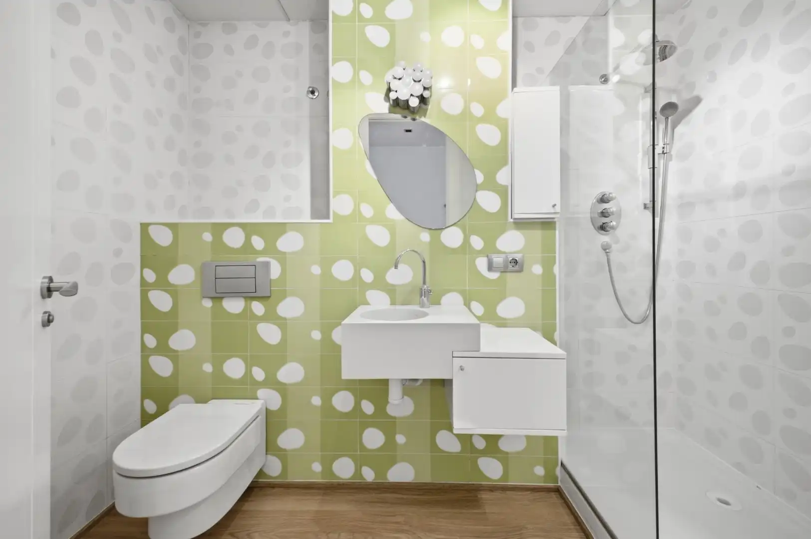 Bathroom of Houses for sale in Aldaia, Valencia