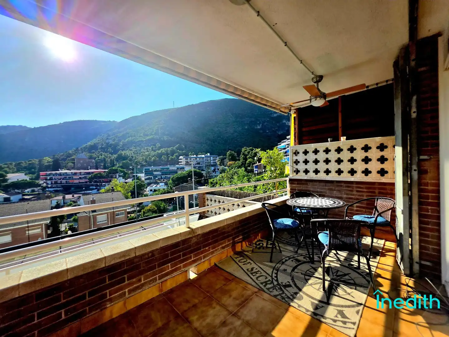 Terrassa de Casa adosada en venda en Castelldefels amb Calefacció, Jardí privat i Terrassa