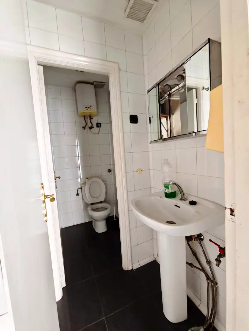 Bathroom of Commercial properties for sale in Durango  with Air Conditioner, Heating and Furnished