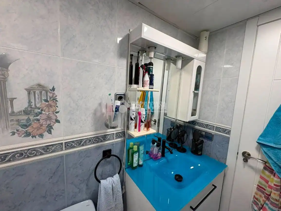 Baño de Piso en venta en San Fernando de Henares con Aire acondicionado, Calefacción y Parquet