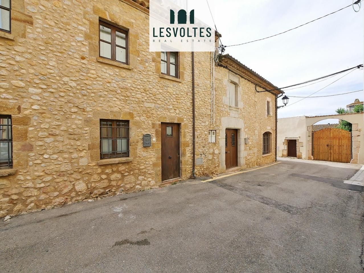 Vista exterior de Casa o xalet en venda en Albons amb Calefacció i Terrassa
