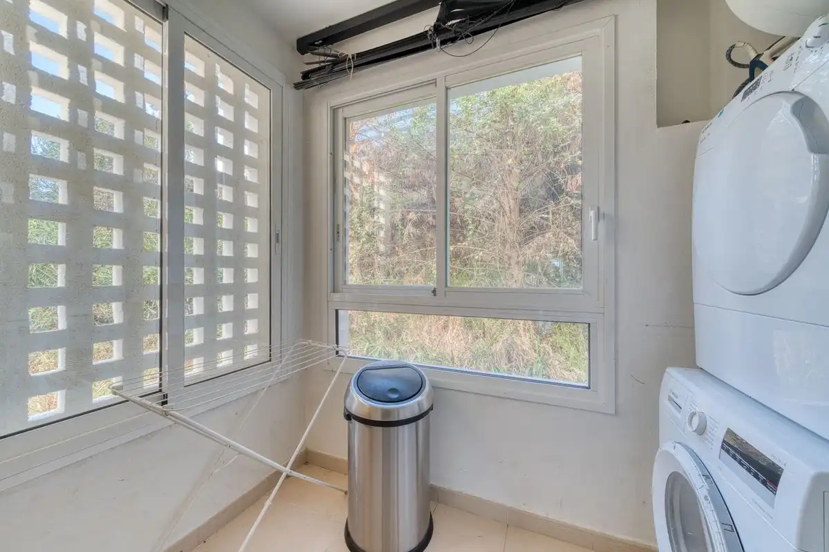 Terraza de Apartamento en venta en Benahavís con Aire acondicionado, Terraza y Piscina comunitaria
