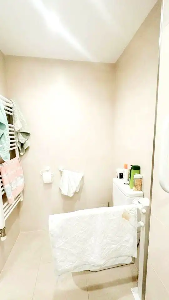 Bany de Apartament en venda en  Logroño amb Aire condicionat, Calefacció i Terrassa