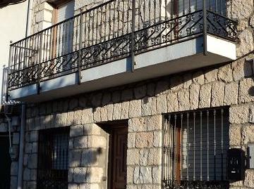 Foto 2 de Casa adosada en venda a Calle Carralafuente, Torija, Guadalajara