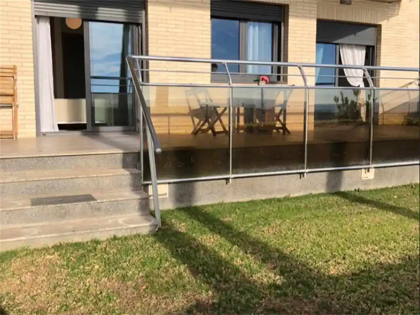 Terrassa de Pis en venda en Mont-roig del Camp amb Aire condicionat, Piscina i Balcó