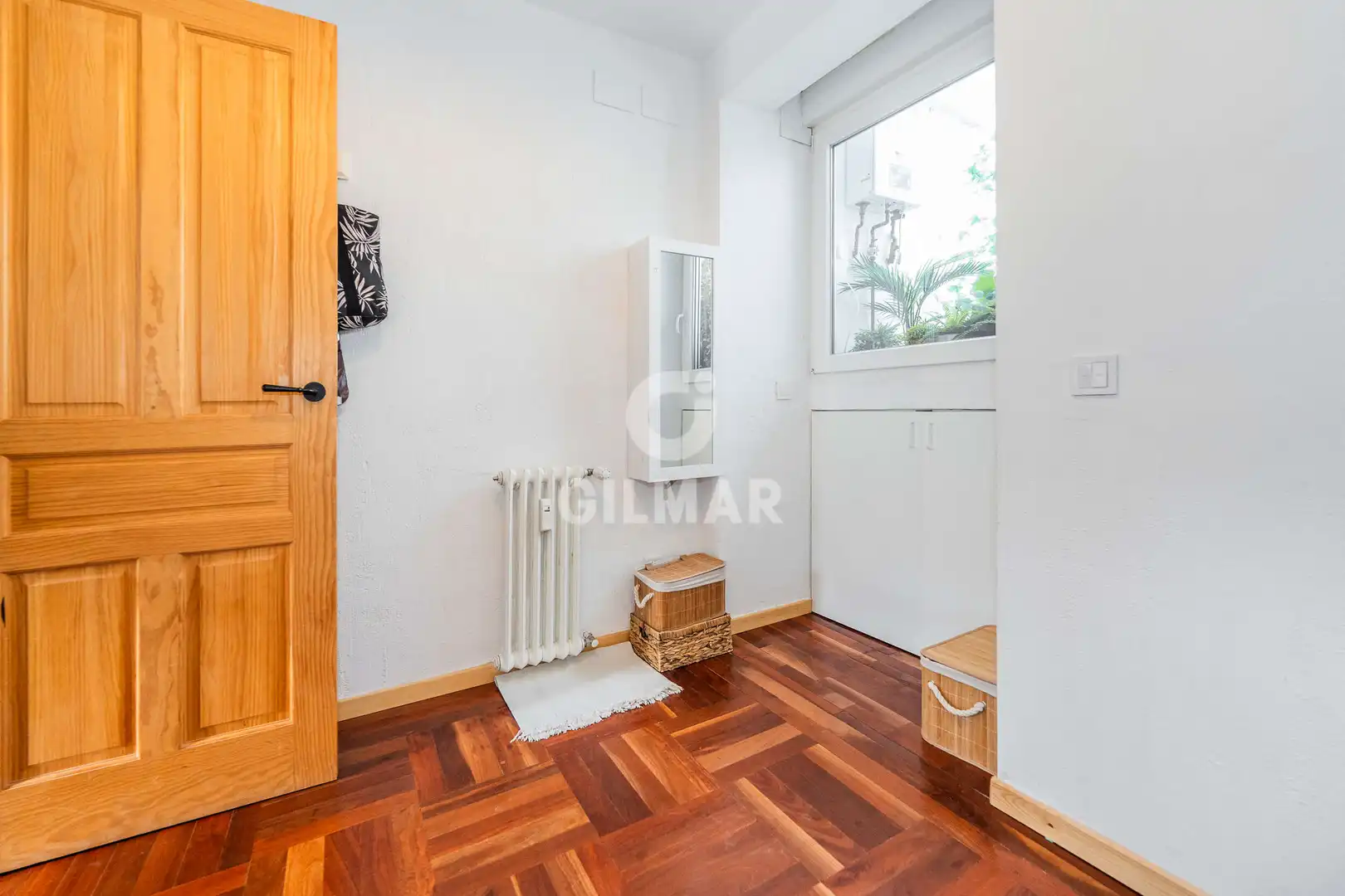 Ático en venta en Madrid con Calefacción, Piscina y Balcón