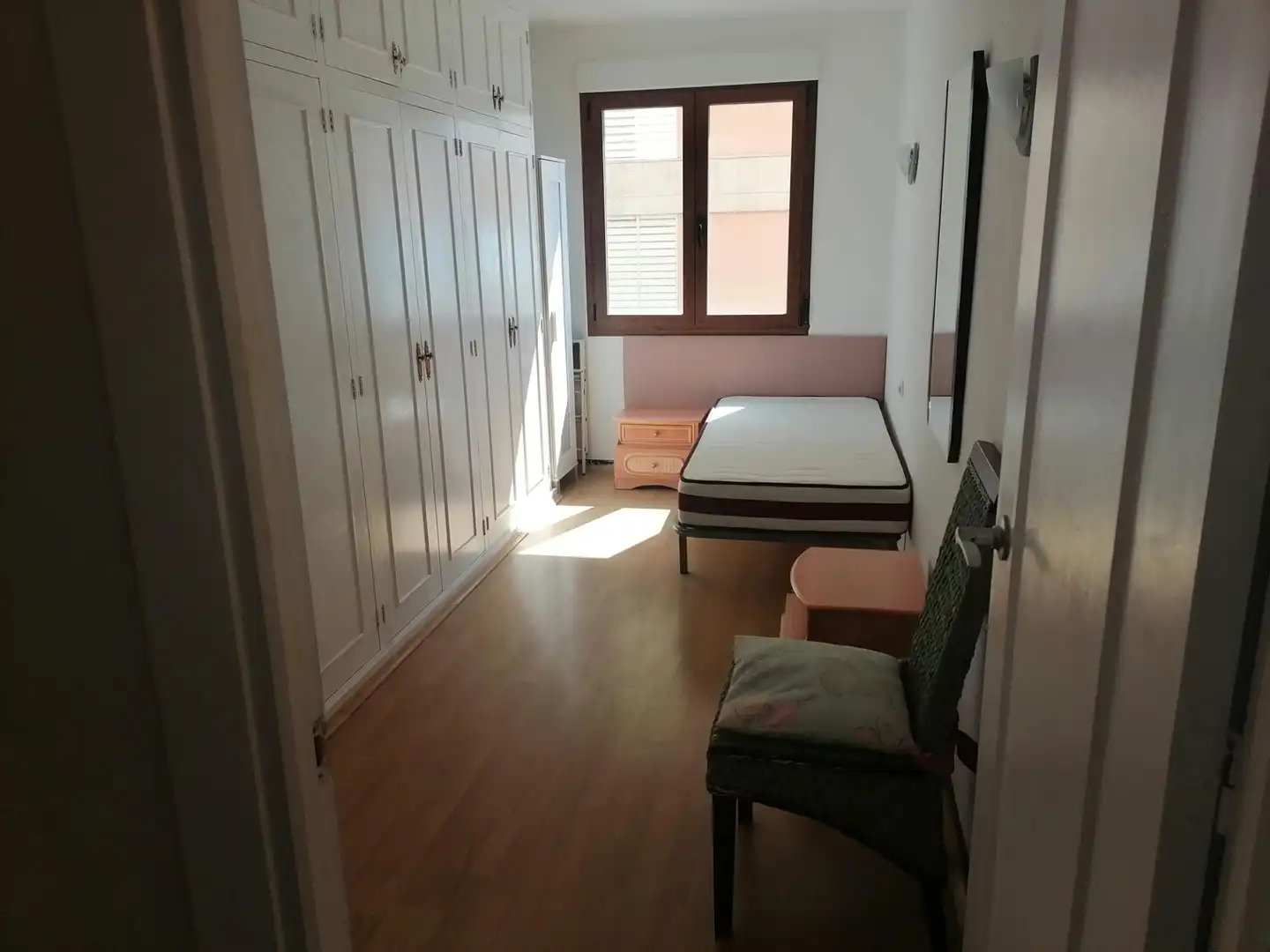 Habitación de Apartamento de alquiler en  Palma de Mallorca con Aire acondicionado, Amueblado y Balcón