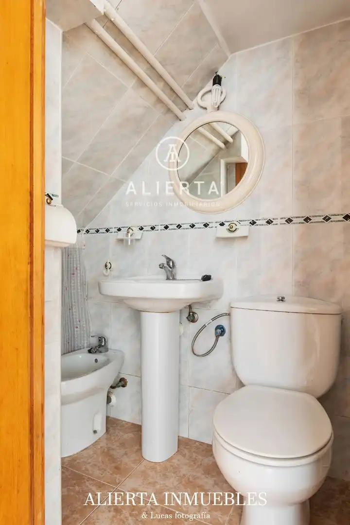 Baño de Casa o chalet en venta en Zaragoza con Calefacción y Trastero