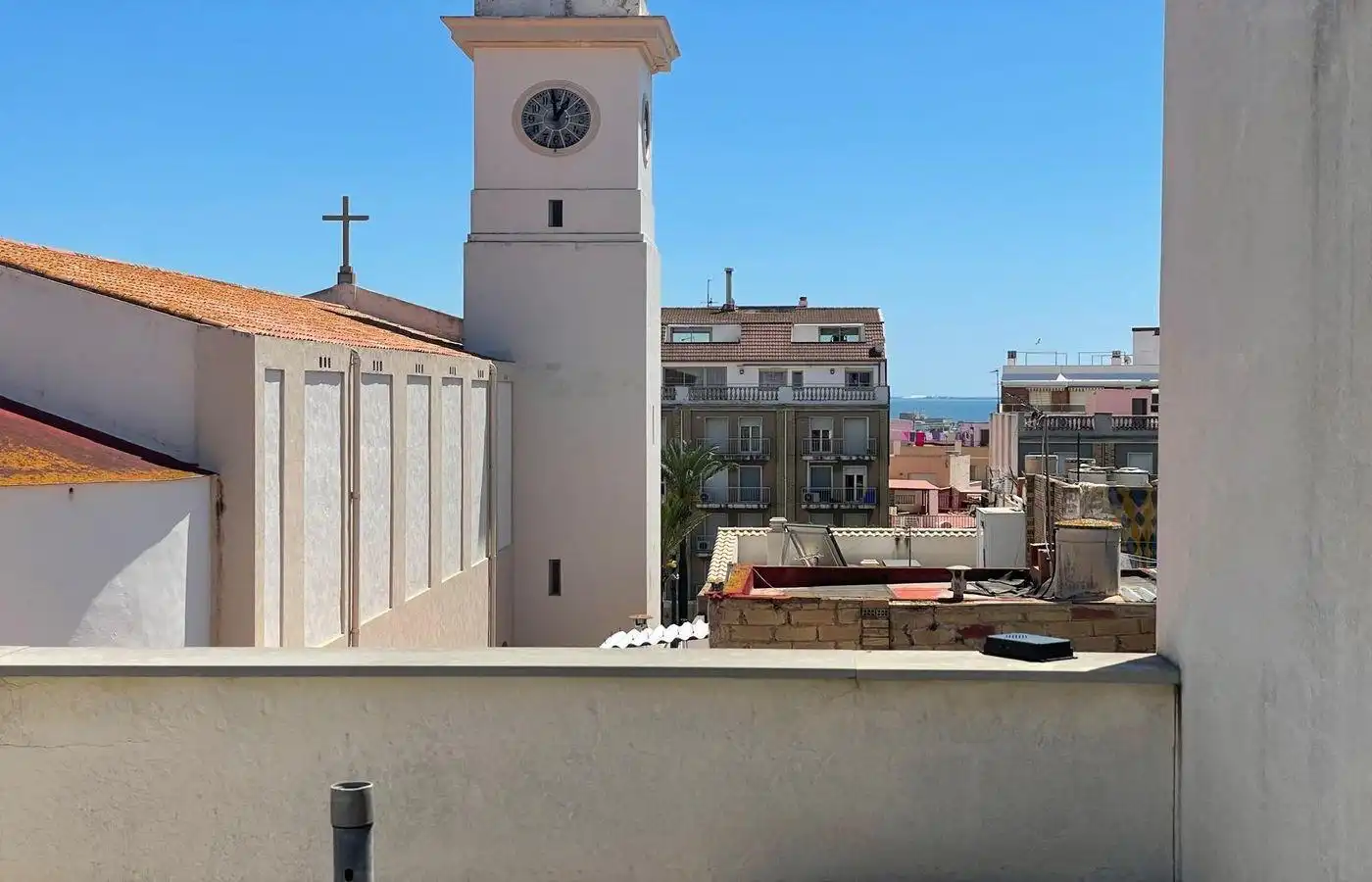 Vista exterior de Casa o xalet en venda en La Ràpita amb Calefacció, Terrassa i Moblat