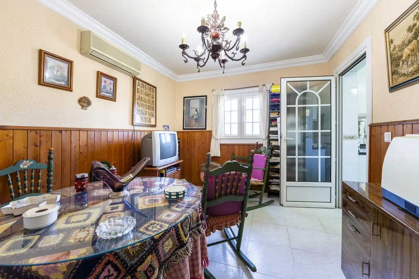 Comedor de Casa o chalet en venta en Almería con Aire acondicionado, Jardín privado y Terraza