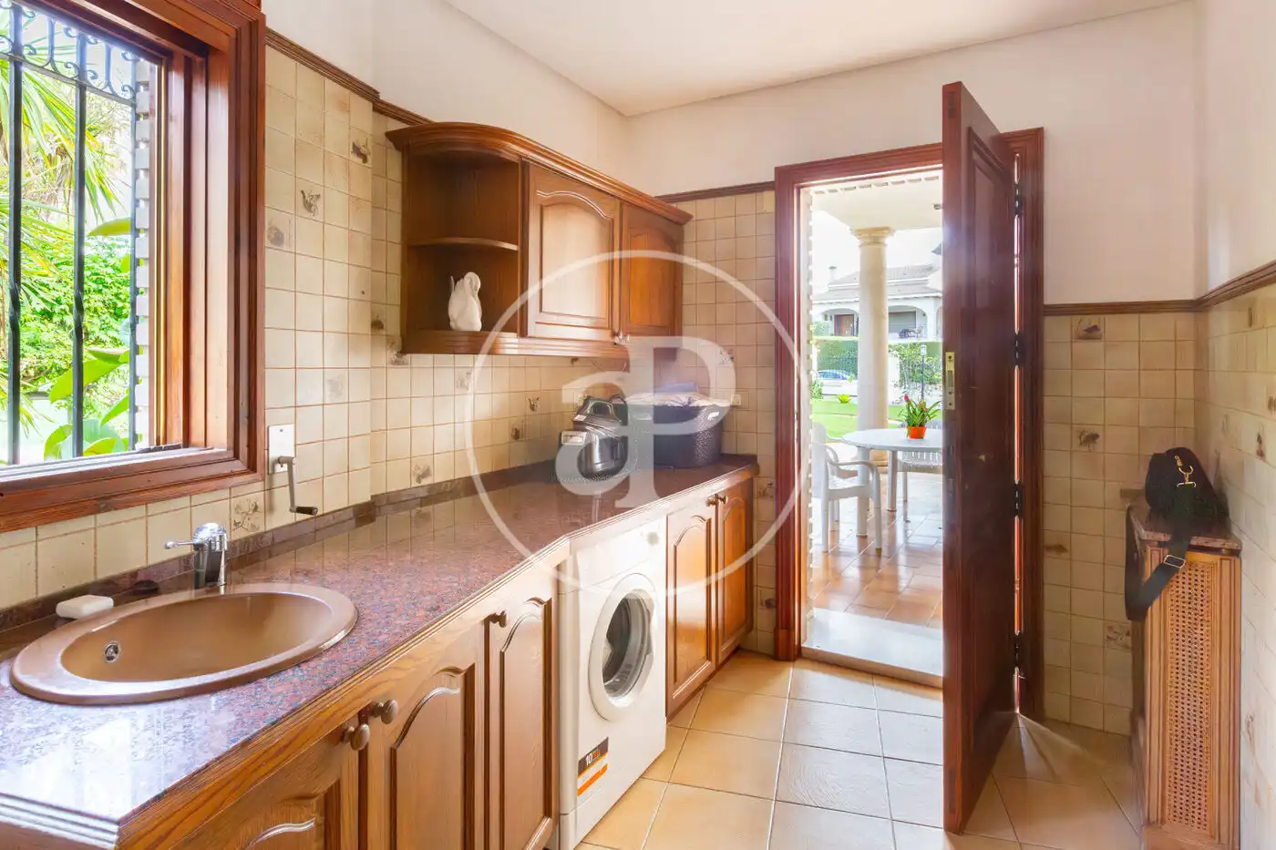 Cocina de Casa o chalet en venta en Paterna con Aire acondicionado, Calefacción y Jardín privado