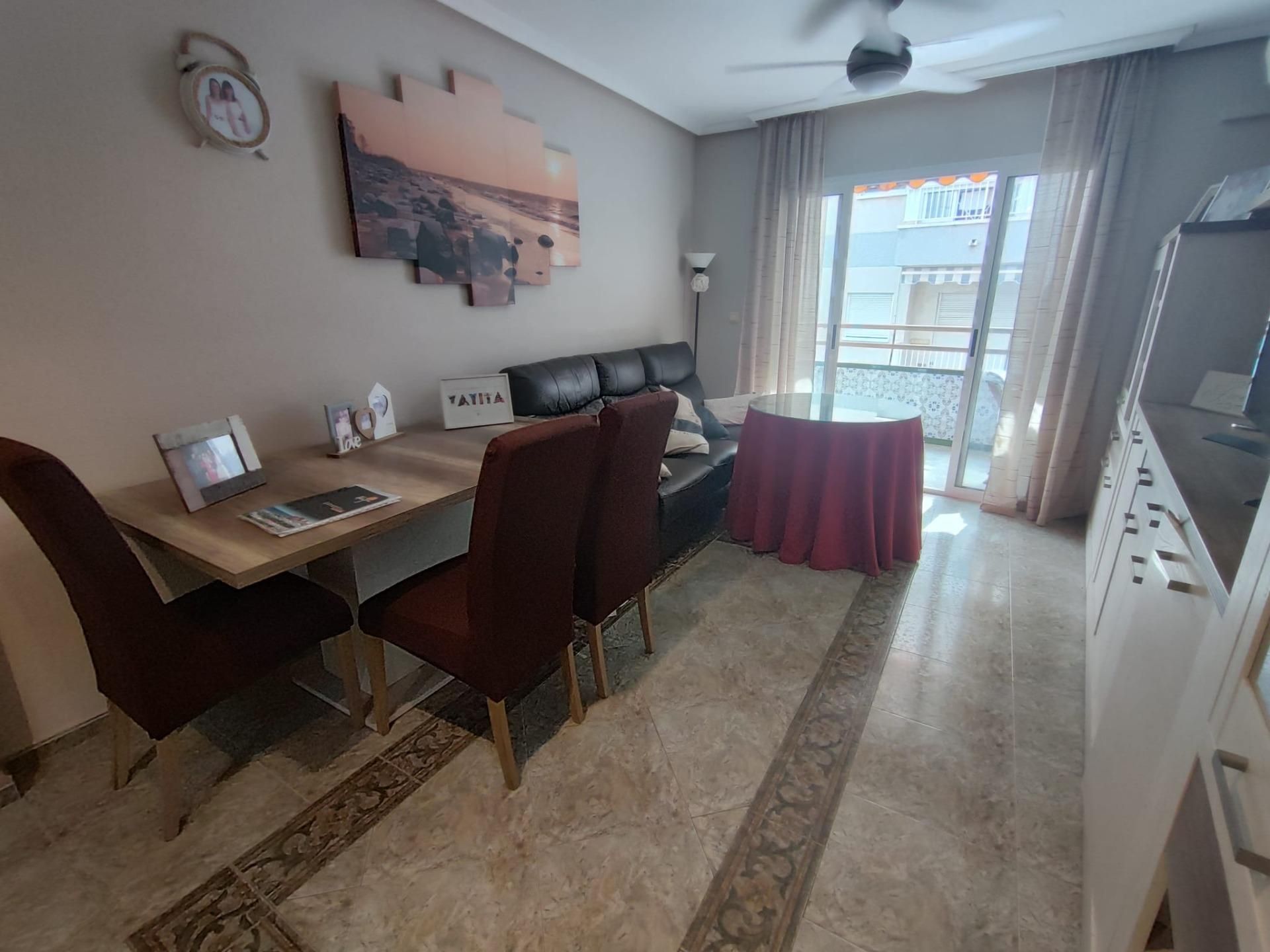 Menjador de Apartament en venda en Torrevieja amb Aire condicionat, Calefacció i Balcó