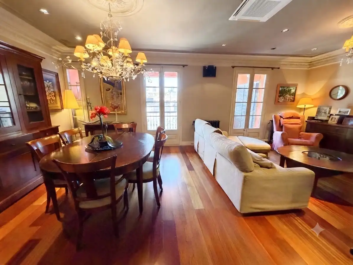 Flat for sale in de Roger de Llúria, Dreta de l'Eixample