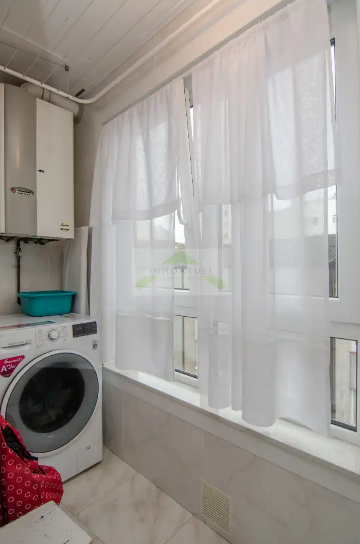 Habitación de Piso en venta en A Coruña Capital  con Calefacción, Parquet y Trastero