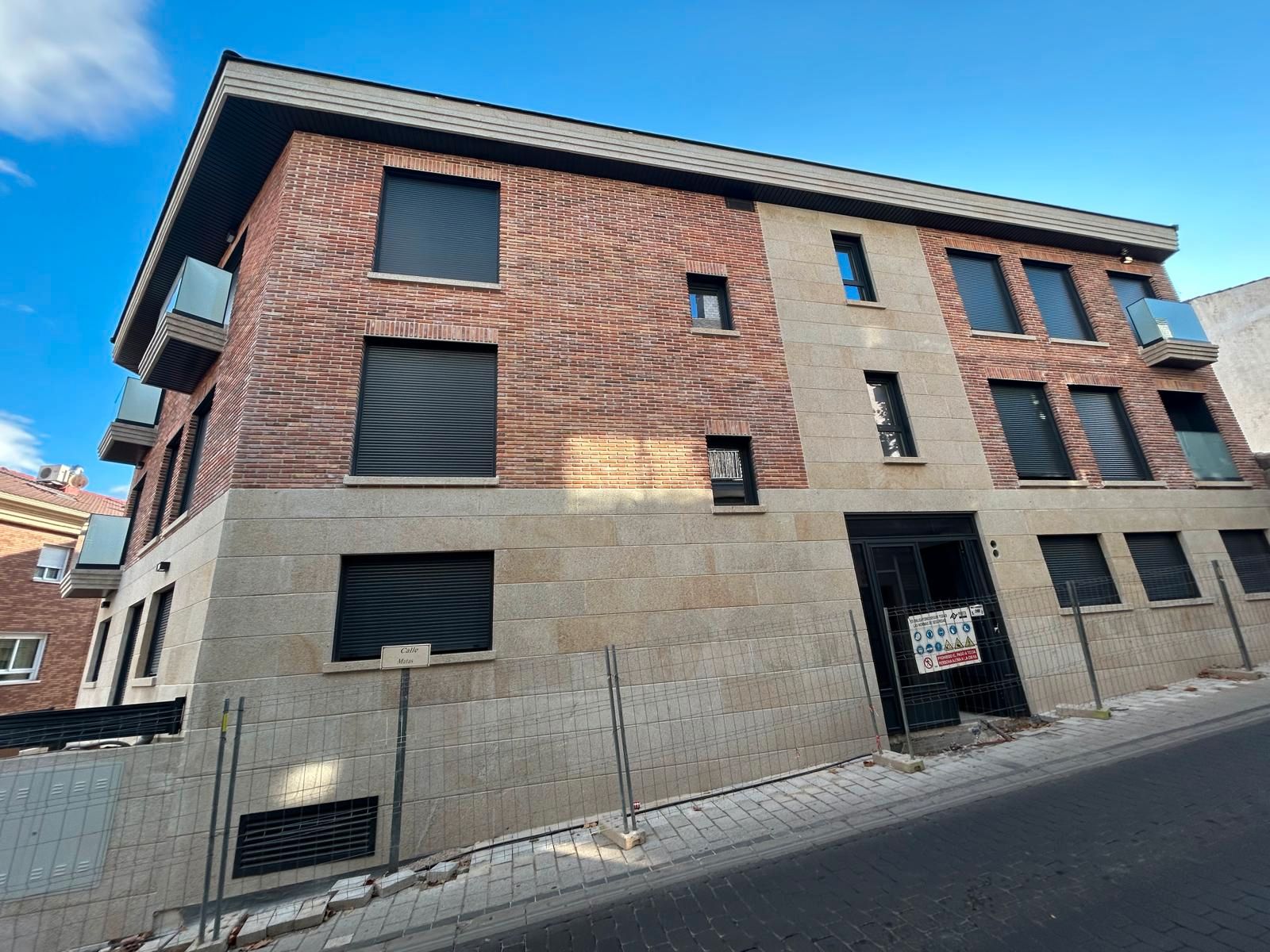 Exterior view of Flat to rent in Galapagar  with Air Conditioner, Heating and Oven