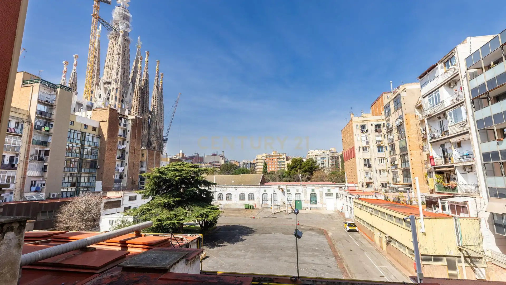 Exterior view of Flat for sale in  Barcelona Capital