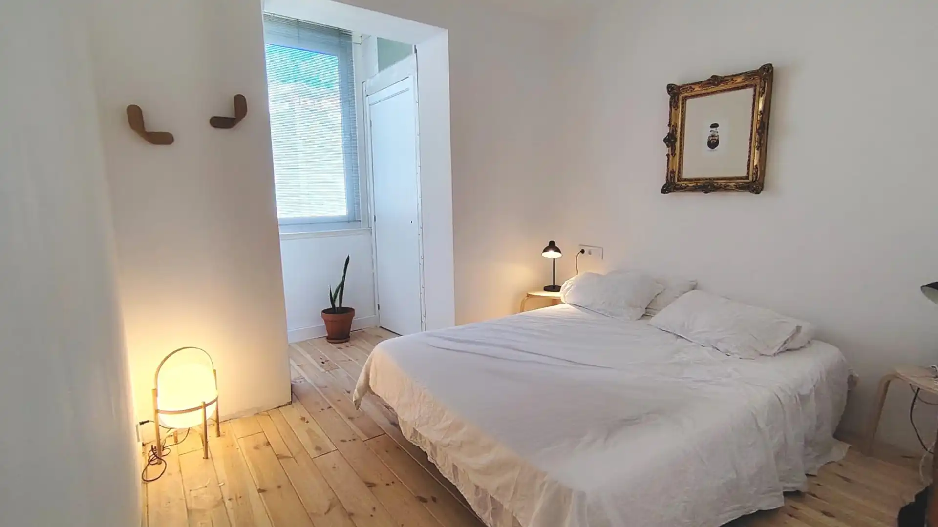 Bedroom of Flat for sale in Bilbao   with Air Conditioner, Heating and Furnished