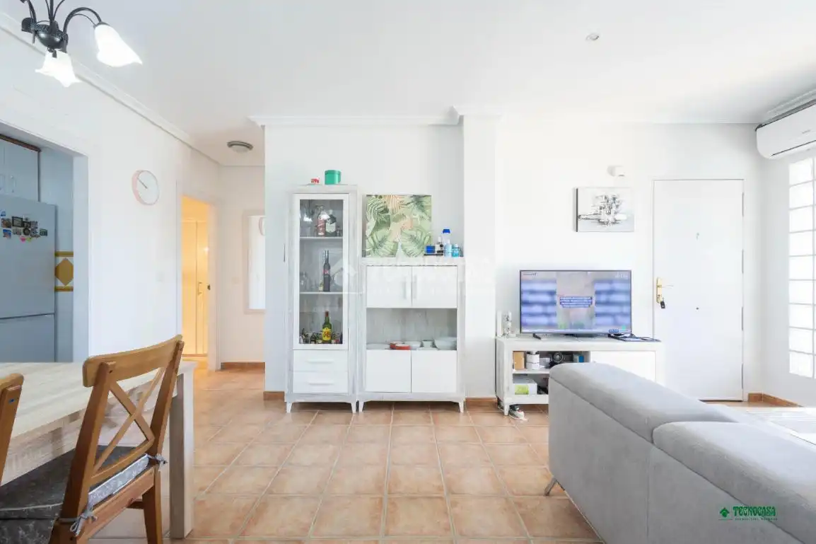 Sala de estar de Piso en venta en Tabernas con Aire acondicionado, Amueblado y Piscina comunitaria