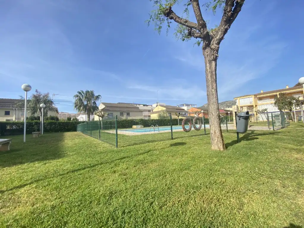 Piscina de Apartament en venda en Oropesa del Mar / Orpesa amb Piscina