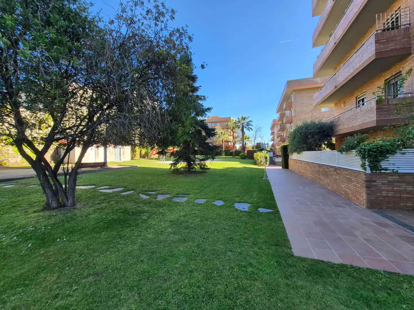 Garden of Flat for sale in Rubí  with Air Conditioner, Parquet flooring and Terrace