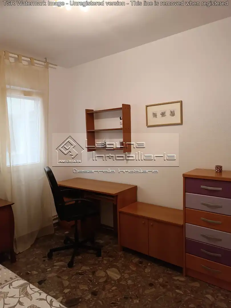 Habitación de Piso en venta en Cádiz