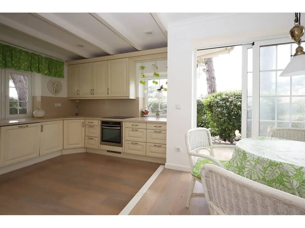 Cuina de Casa o xalet en venda en Lloret de Mar amb Aire condicionat, Jardí privat i Terrassa