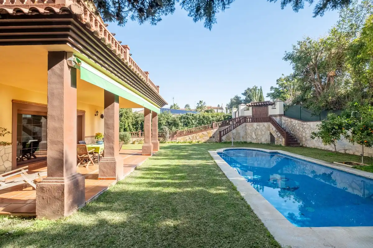 Chalet con terraza en venta en Calle Castilla s/n, imagen 7