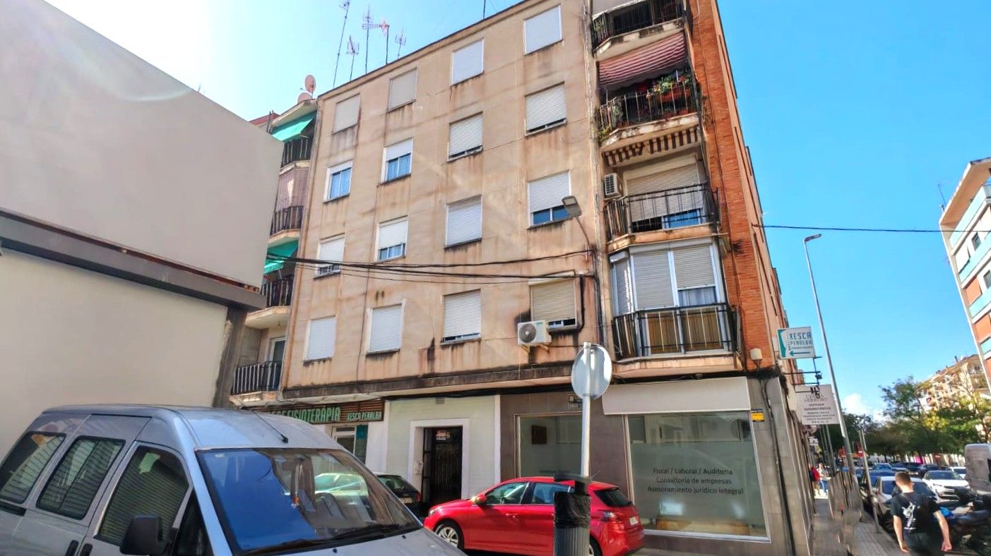 Vista exterior de Pis en venda en Xàtiva