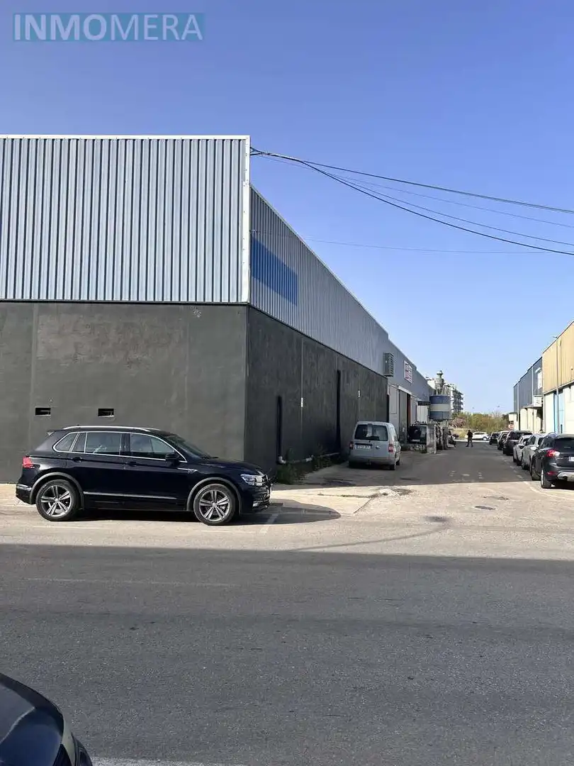 Vista exterior de Nau industrial en venda en Vinaròs
