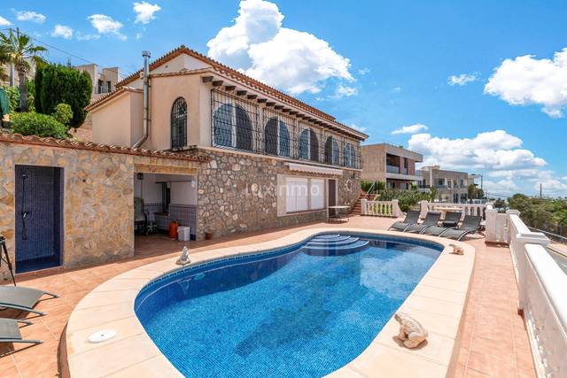 Casa-chalet en Venta en Rincón Alto