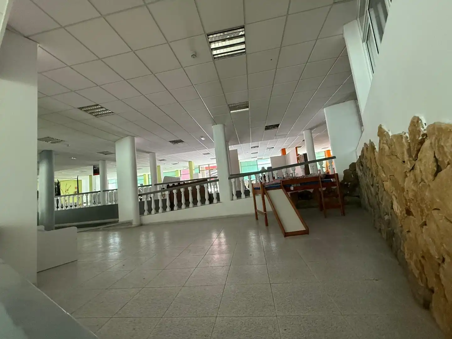 Commercial properties for sale in San Cristóbal de la Laguna  with Air Conditioner and Furnished