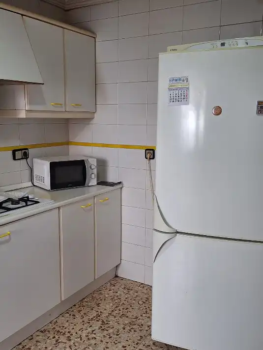 Cuina de Pis en venda en Elda amb Aire condicionat, Moblat i Forn