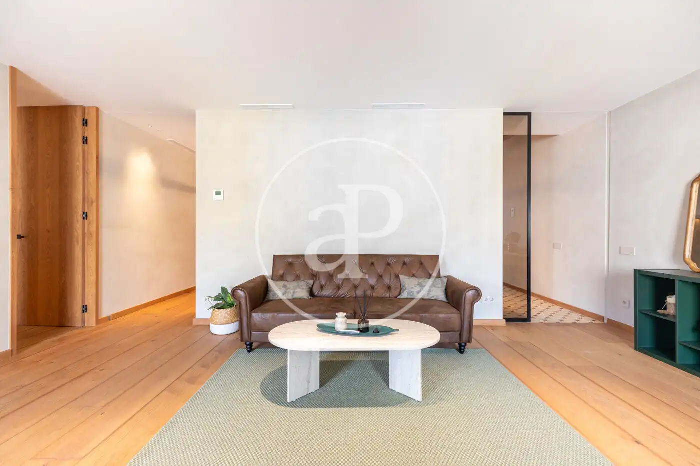 Piso con terraza en venta en Ronda de la Univ., imagen 4
