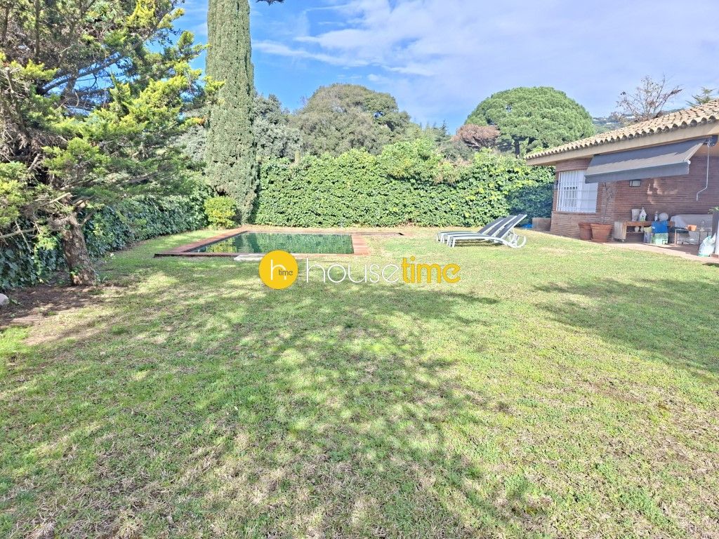 Garden of House or chalet for sale in Sant Vicenç de Montalt