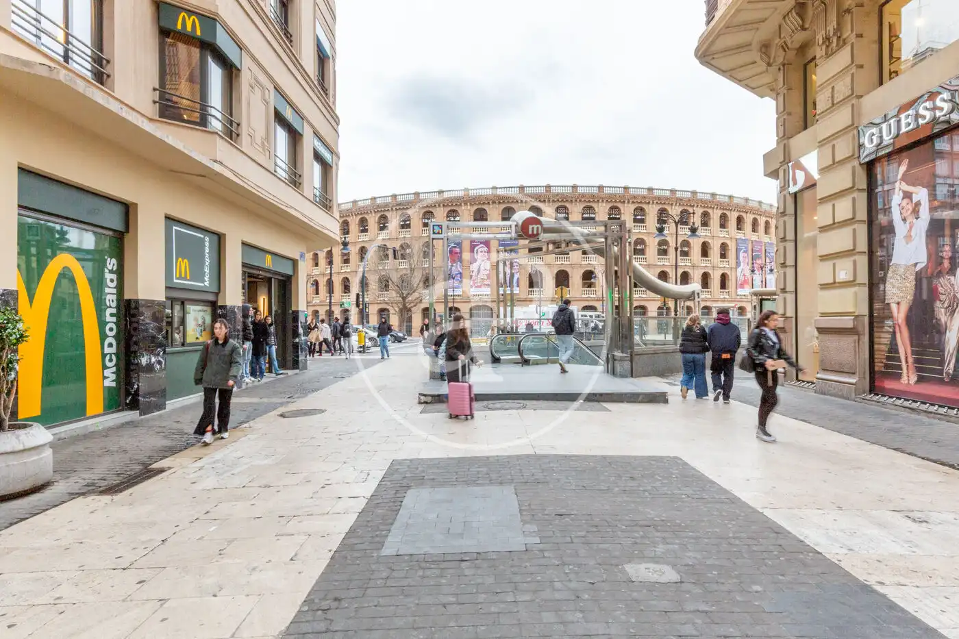 Außenansicht von Wohnung zum Verkauf in Valencia mit Klimaanlage und Heizung