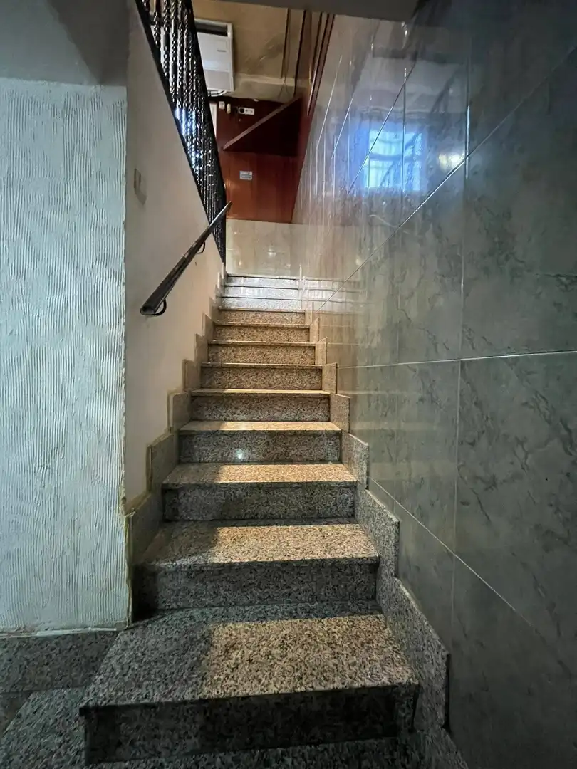 Local en venta en Madrid con Aire acondicionado y Amueblado
