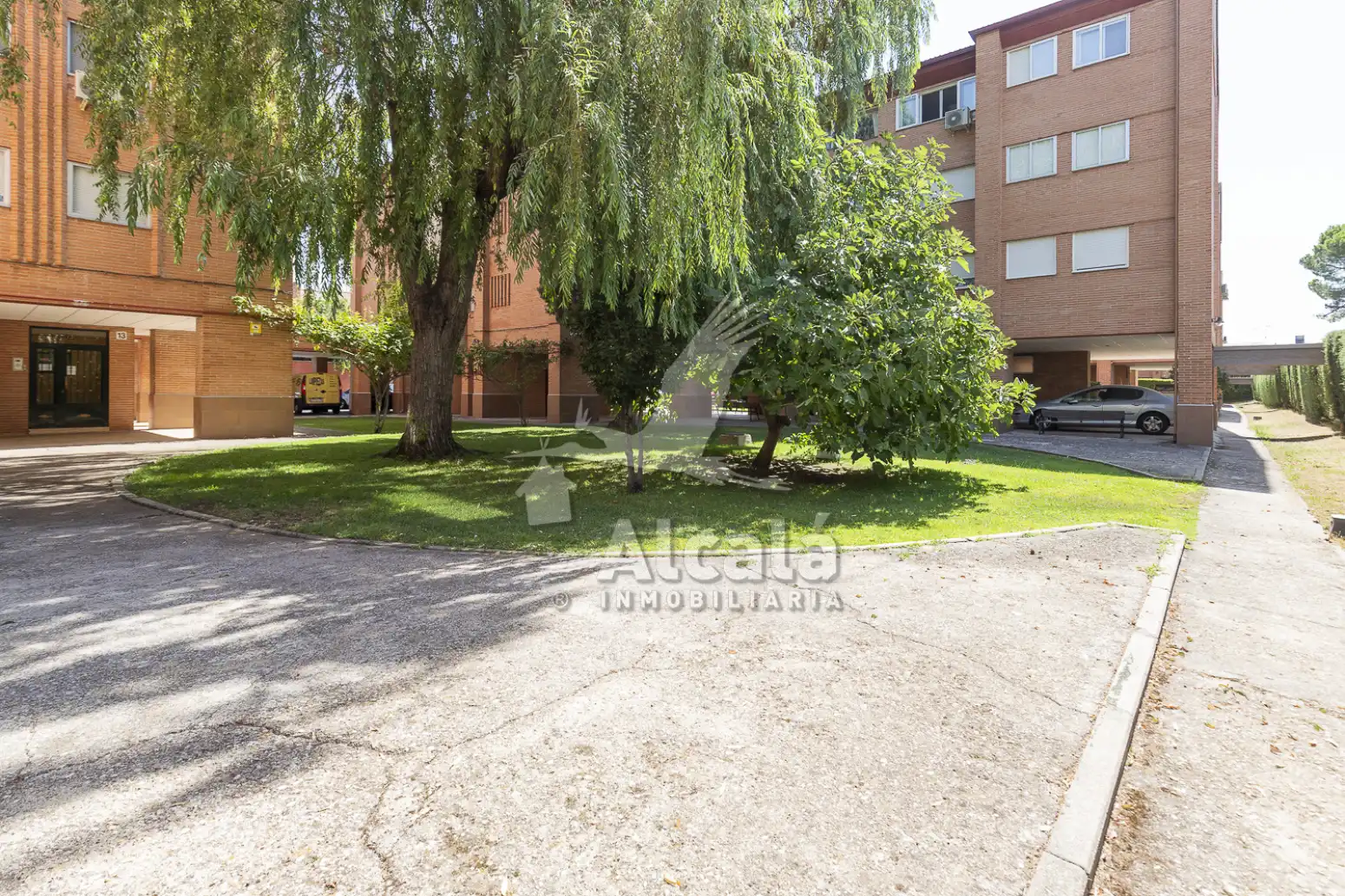 Parking of Flat for sale in Alcalá de Henares  with Heating