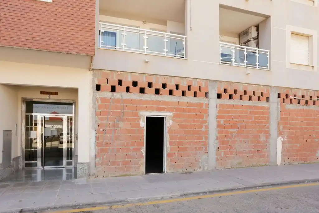Landhaus zum Verkauf in Calle Lo León, imagen 2