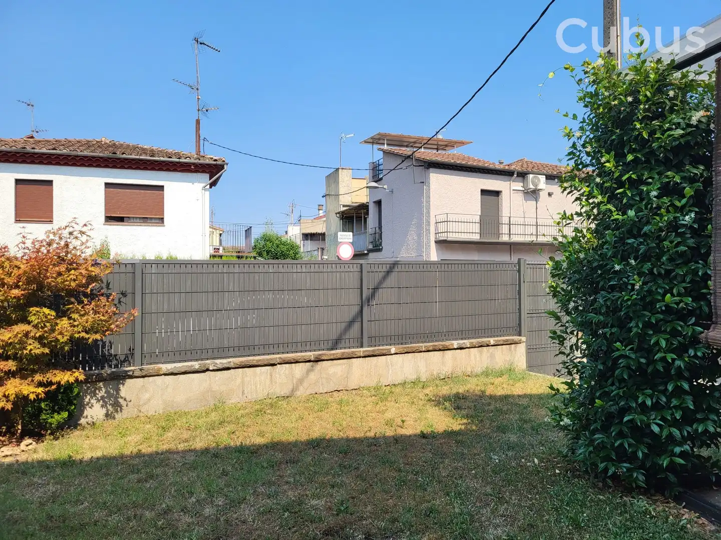 Vista exterior de Casa adosada en venta en Olot con Aire acondicionado, Calefacción y Terraza