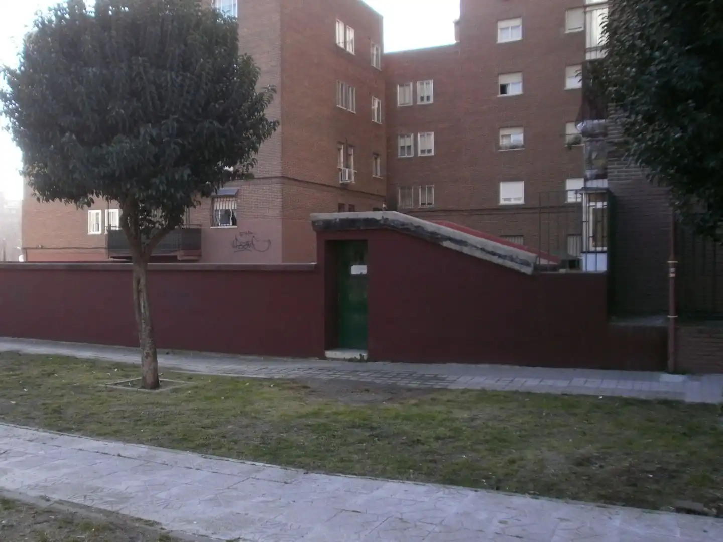 Vista exterior de Garatge de lloguer en Fuenlabrada
