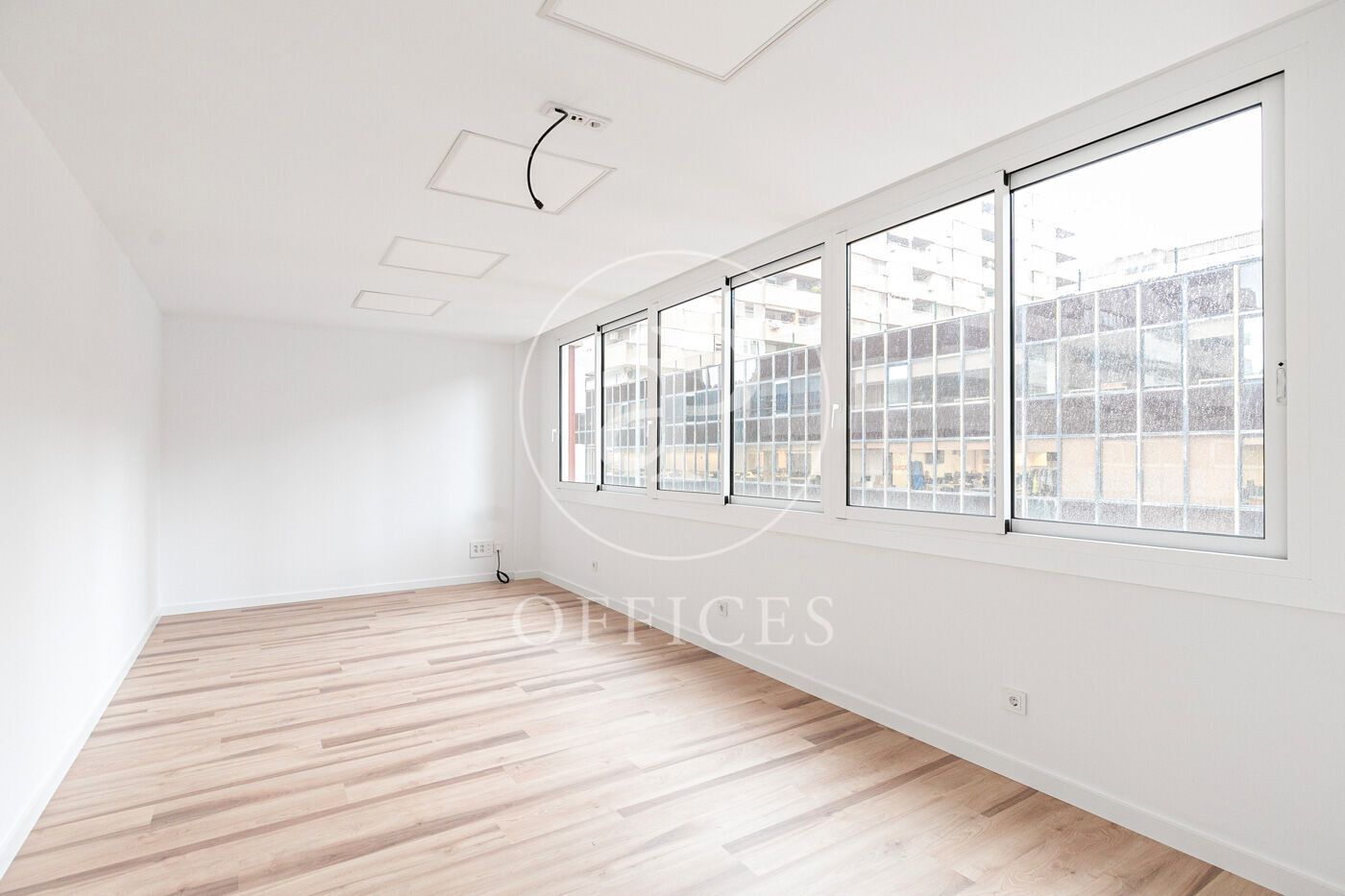 Office for sale in  Barcelona Capital  with Air Conditioner and Heating