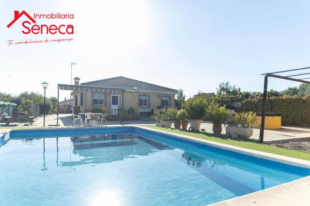 Casa-chalet en Venta en C/ EL TRIGAL 28 B en El Higuerón