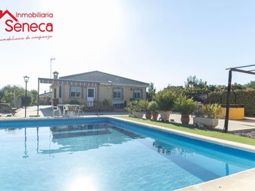 Detached house with pool for sale in Periurbano Oeste - Sierra