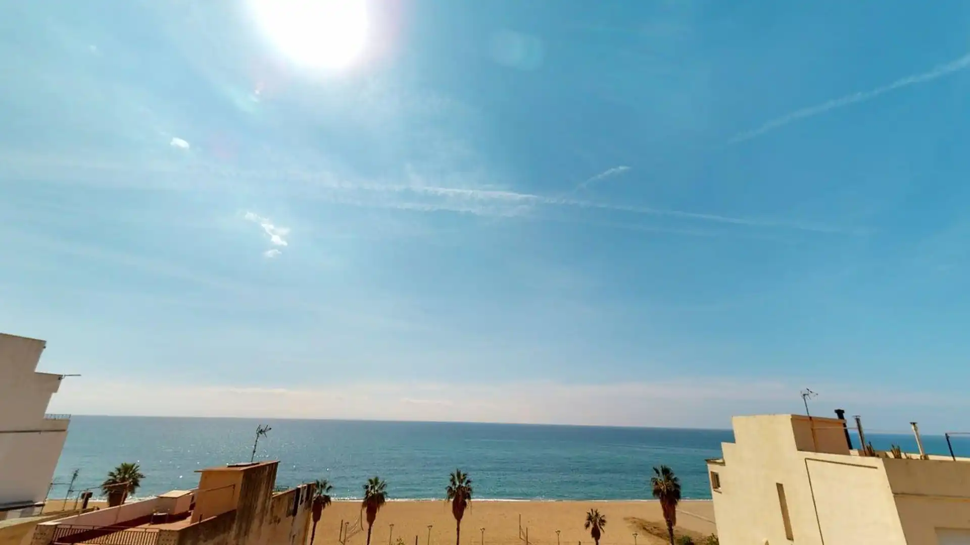 Außenansicht von Wohnungen zur Miete in Canet de Mar mit Heizung, Abstellraum und Möbliert